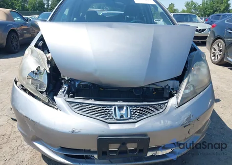 2010 Honda Fit z USA, uszkodzony, nr VIN JHMGE8H2XAS004985